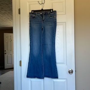 American Eagle size 4 short